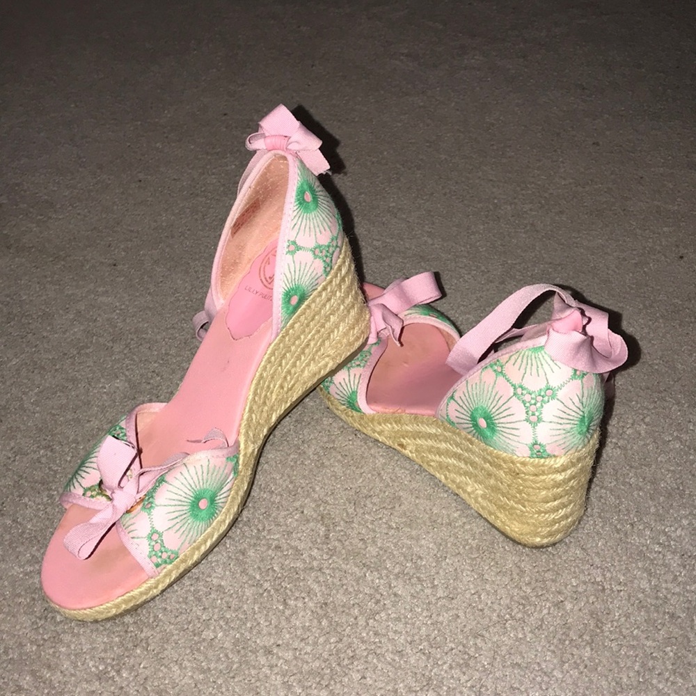 Lilly Pulitzer Via Palm Beach wedges. Size 6.5